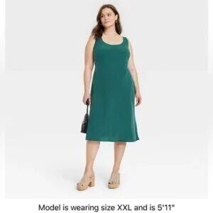 Universal Thread Dark Green Midi Dress